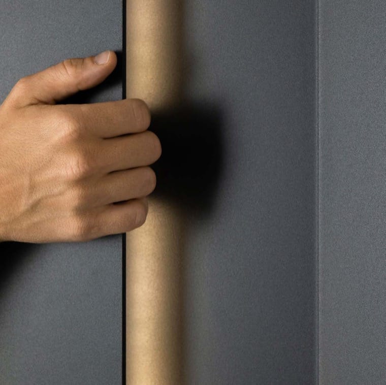 Pull handles
